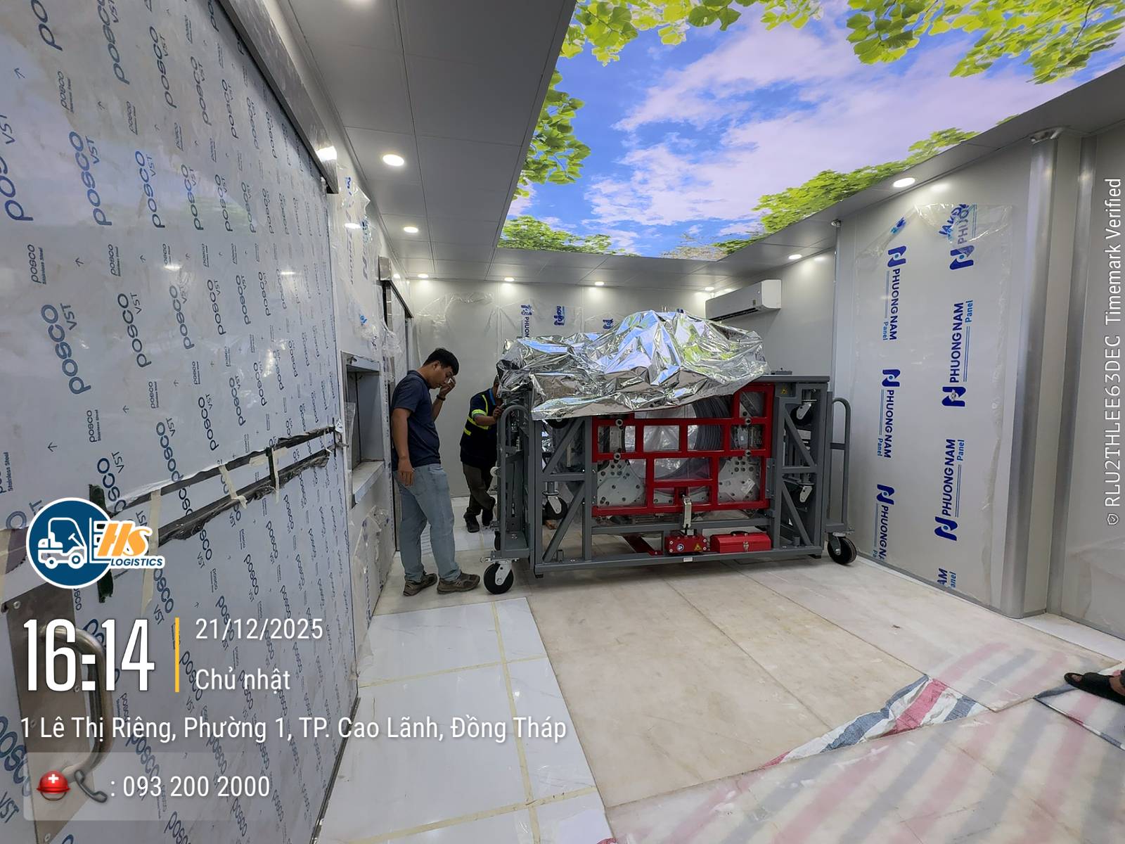 Vận chuyển máy CT Scanner có bảo hiểm hàng giá trị cao 5 tỷ - Hữu Sang Logistics